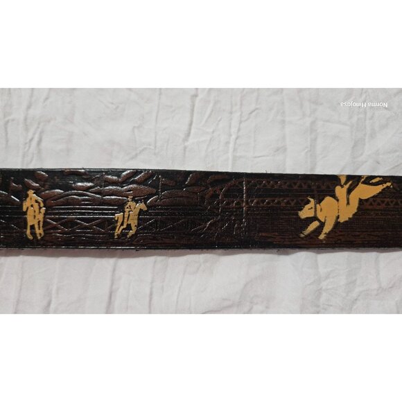 Vintage Nocona Boys Leather Belt With Western Embossed Design & Silver-Tone Buck - Picture 6 of 10
